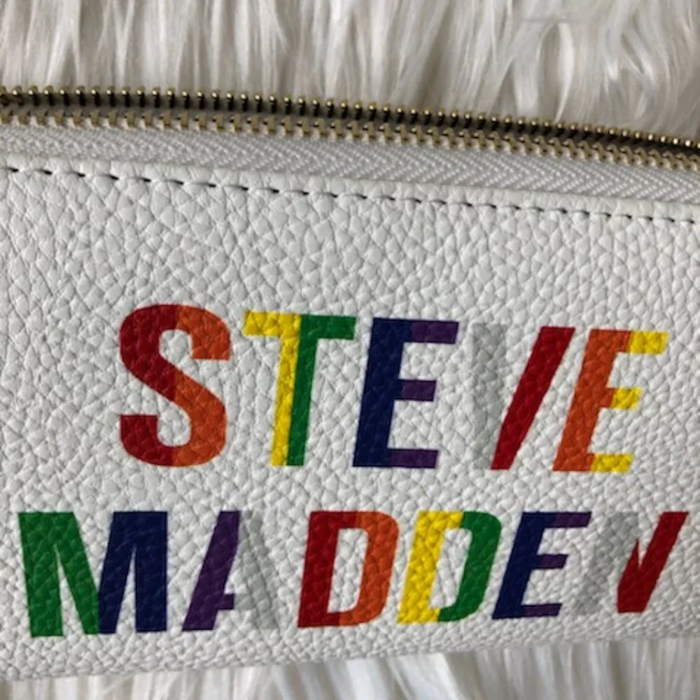 Steve Madden new tag